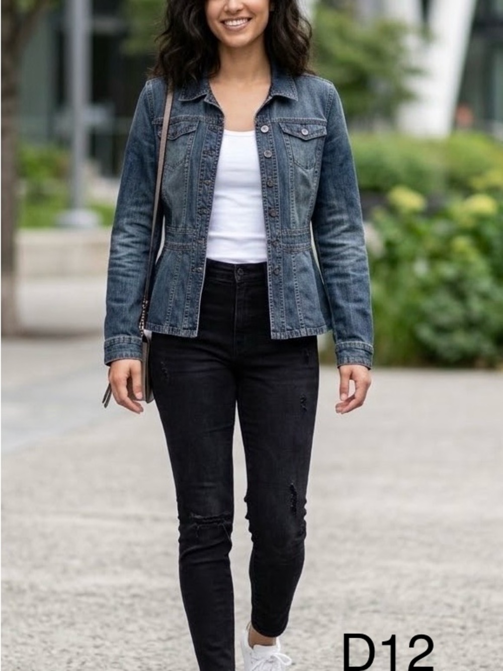 DKNY Vintage Dark Blue Denim Jean Jacket, Size Medium